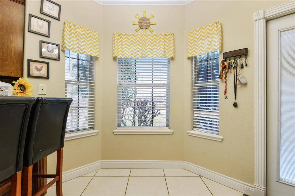 Breakfast nook