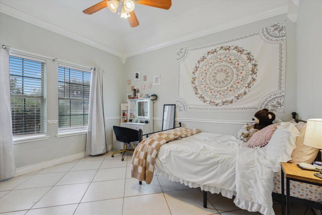 Secondary bedroom #3