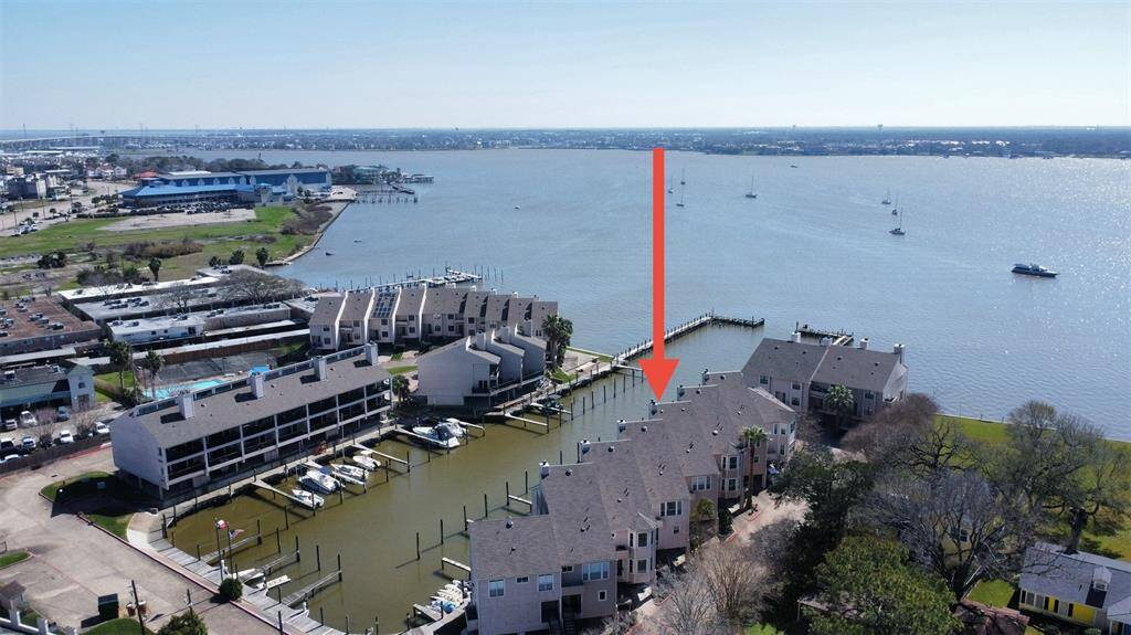 Drone shot with view of the marina and Clear Lake