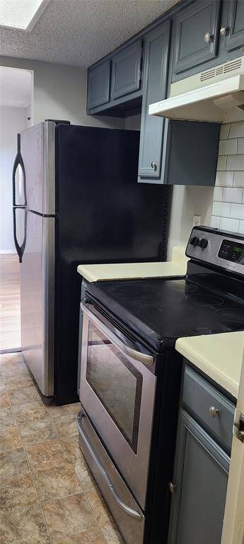 Kitchen 1a