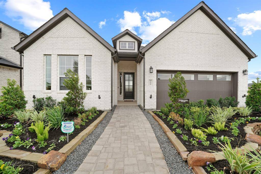 Photos are REPRESENTATIVE of the home /floor plan and are NOT of the actual home. Selections, features, and room options may vary. For more info., contact Chesmar Homes.