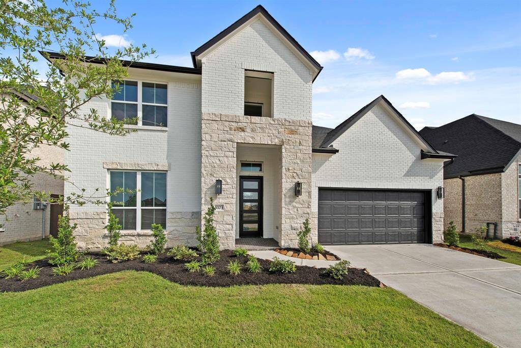 MOVE IN READY!! Westin Homes NEW Construction (Wimberly II, Elevation A) Two Story. 4 bedrooms, 3.5 baths.