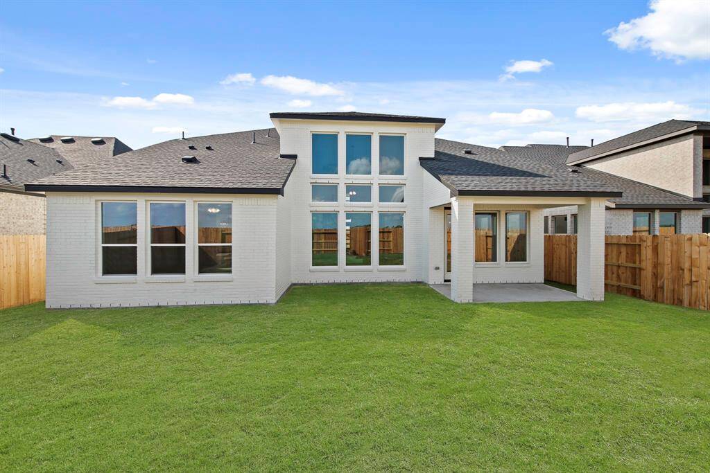 Green grass added to enhance photo.