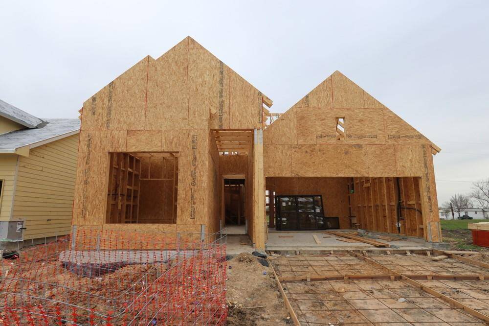 Let us show you how our advanced framing techniques have stood the test of time and allow more insulation for a quieter and more energy efficient home.
