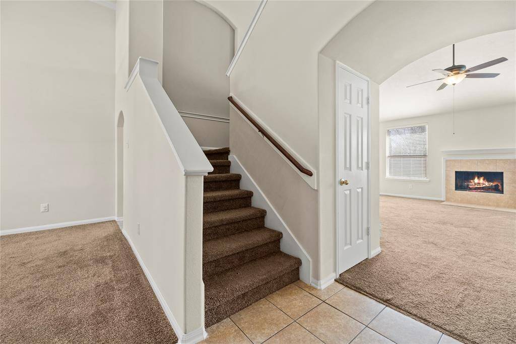 Now let's take a look upstairs.