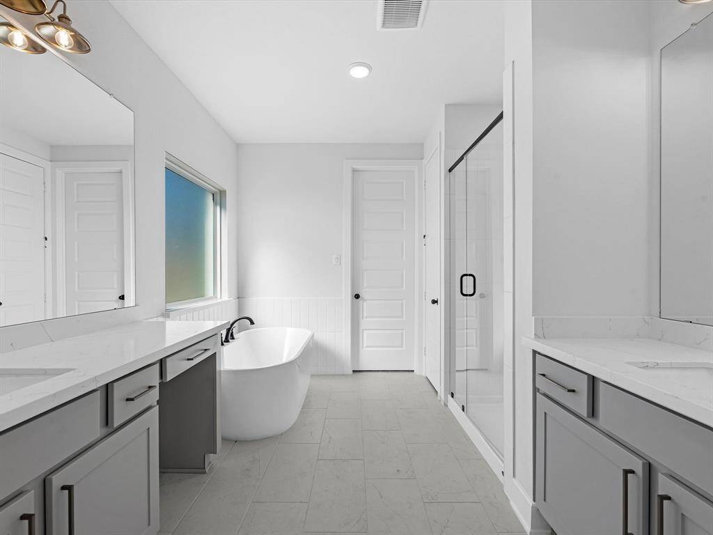 Representative photo. Home under construction. Design selections and colors may vary.