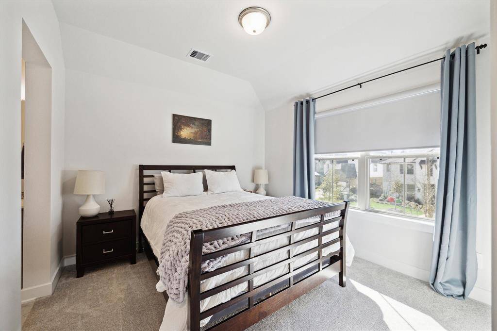 Here is one of the secondary bedrooms upstairs - it connects to another one through a Hollywood bathroom