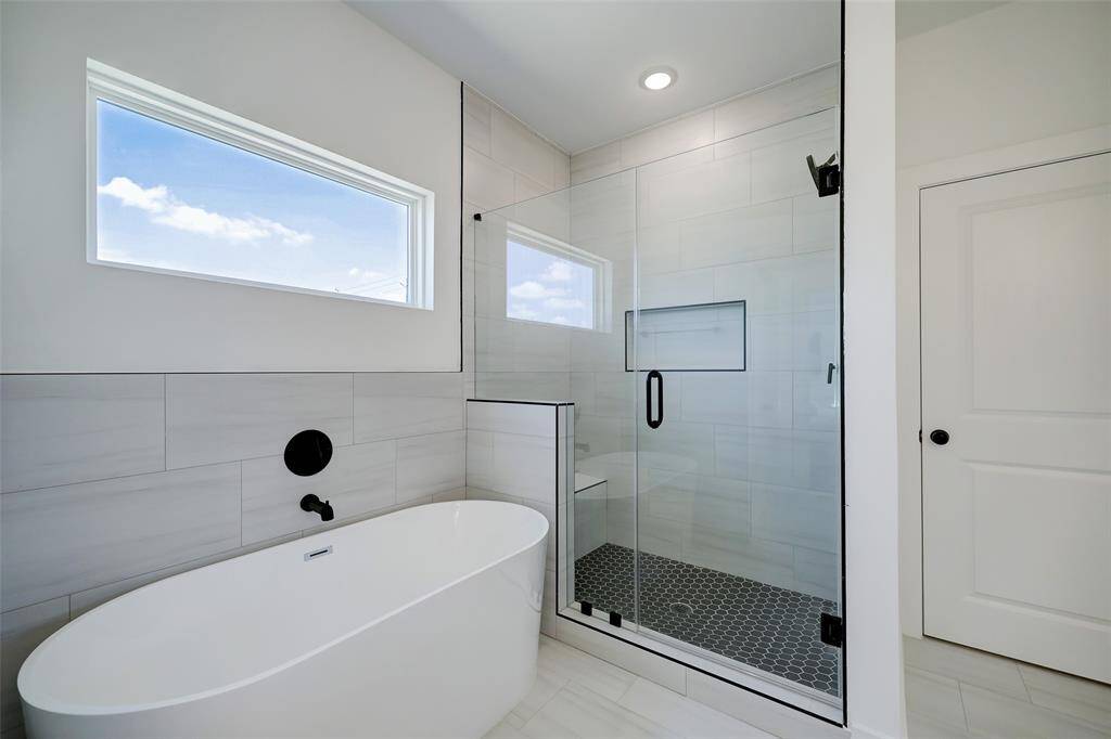 Similar Home Built by Hillstone. NOT Exact Model or Plan!