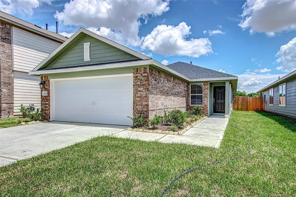 Welcome to this lovely new construction home with a gorgeous brick exterior.