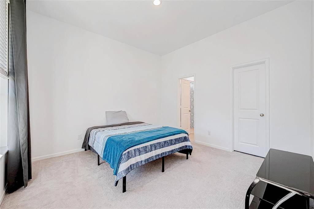 This guest suite with private bathroom is perfect for visitors!