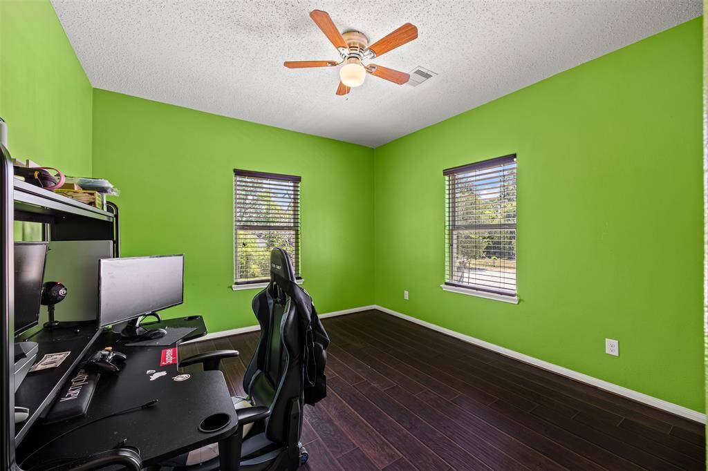 Floor 2 - Bedroom 3