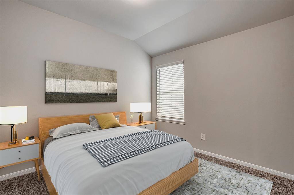 Secondary bedroom #1