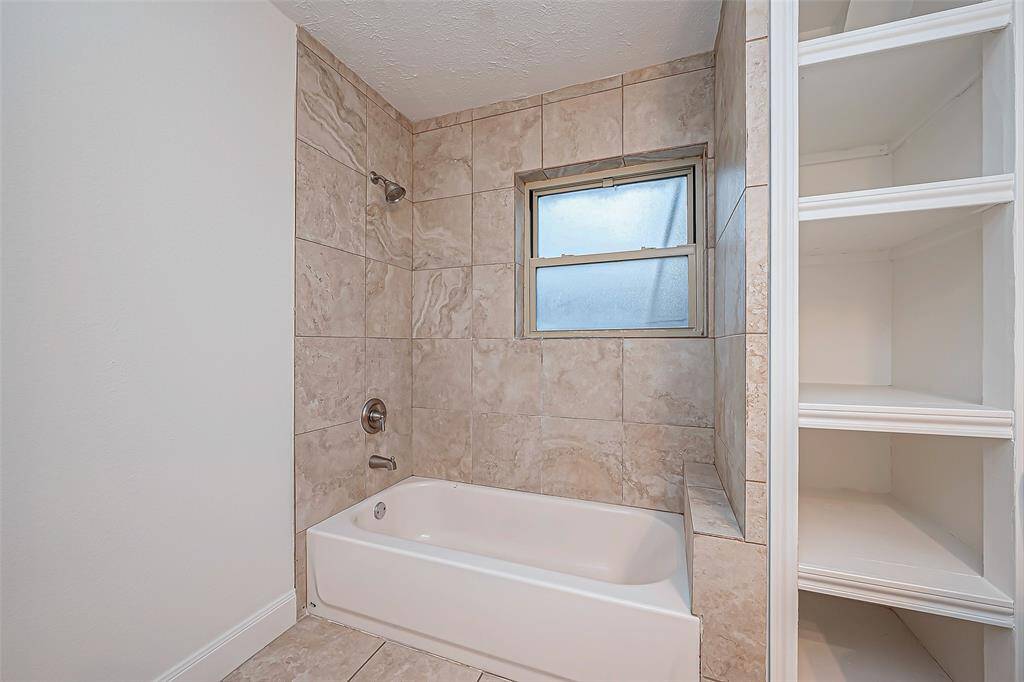 Full Bath