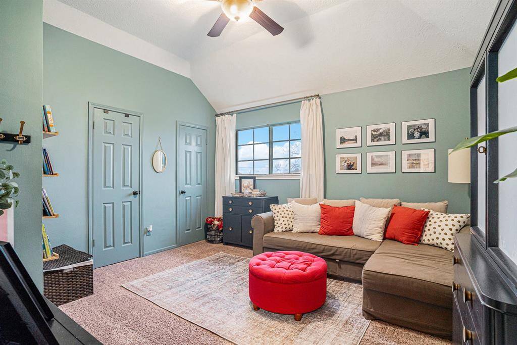4th bedroom