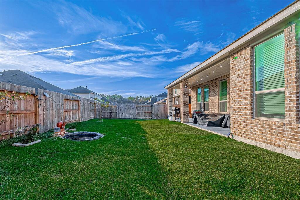 Backyard is your own private oasis ready for all of your backyard activities!