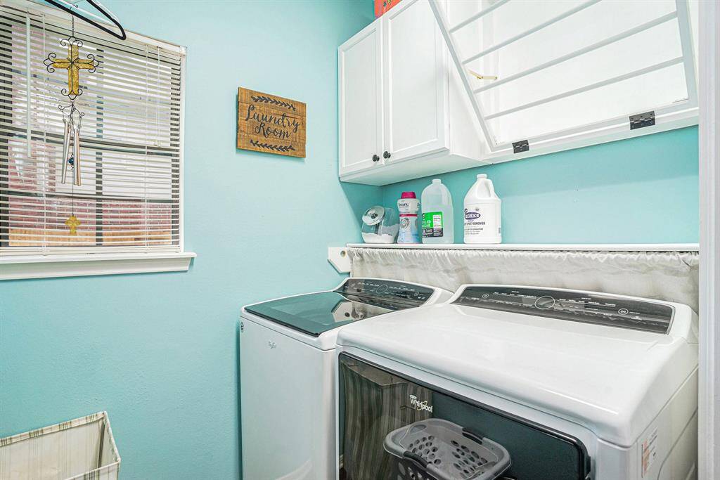 Spacious laundry room downstairs