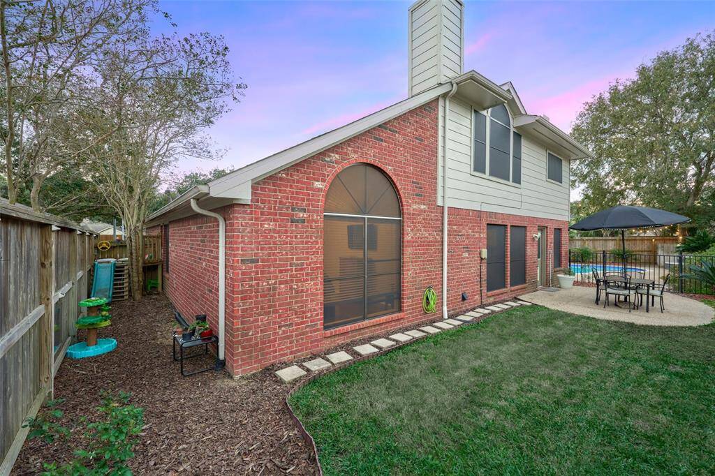 There is gated green space in the side yard.