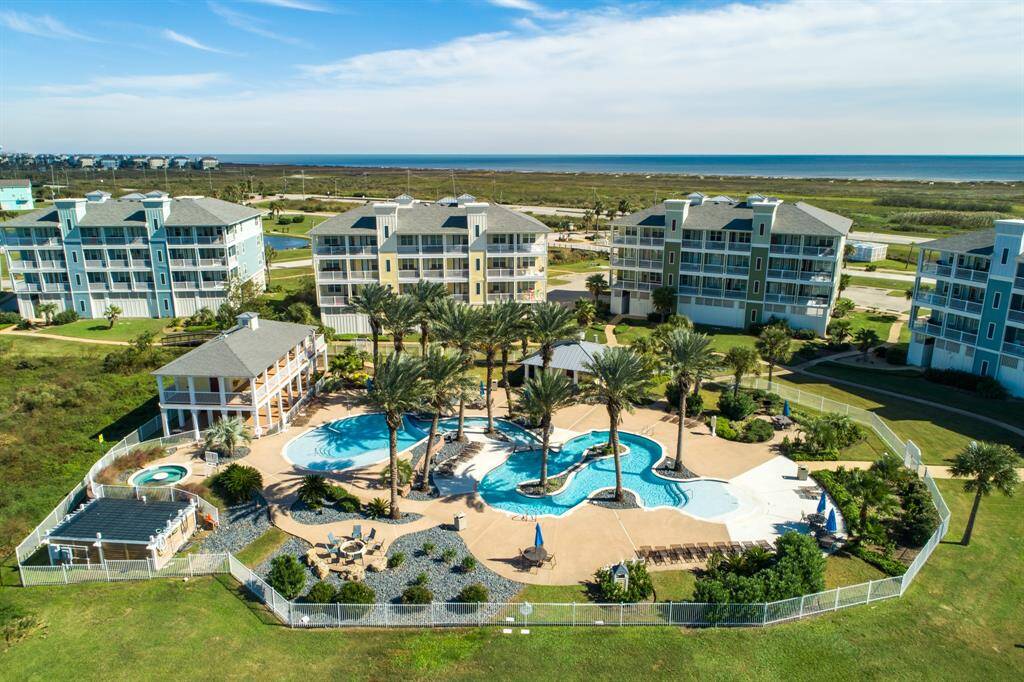 Bay Side Lazy River pool.