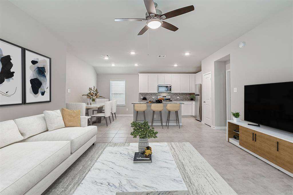 Huge living room can accomodate all your furniture.