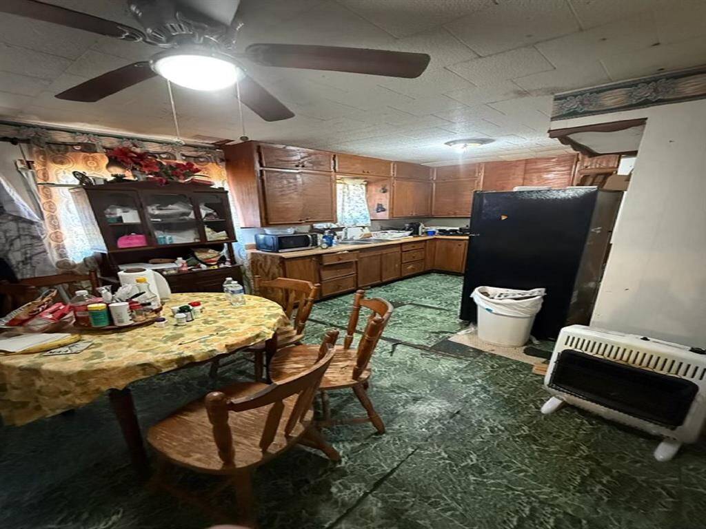 Dining Area of Kitchen