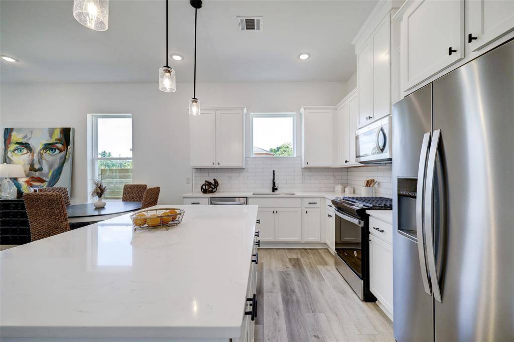 Similar Home Built by Hillstone. NOT Exact Model or Plan!