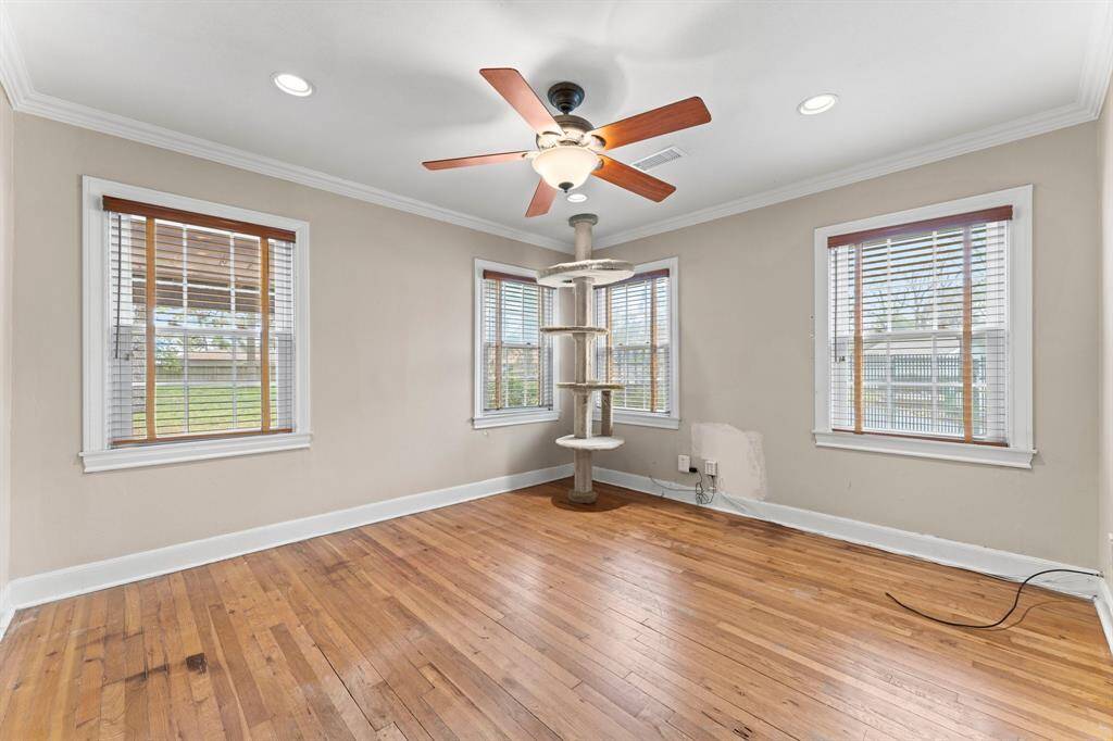 Bedroom #1