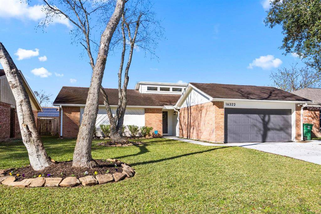 Great curb appeal!