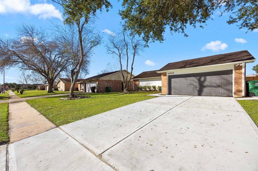 Look at that brand new driveway!