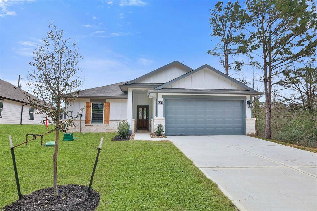 Neatly landscaped with small shrubs, this porch offers great curb appeal. The front lawn sprinkler system will help keep your lawn and landscaping green and healthy.