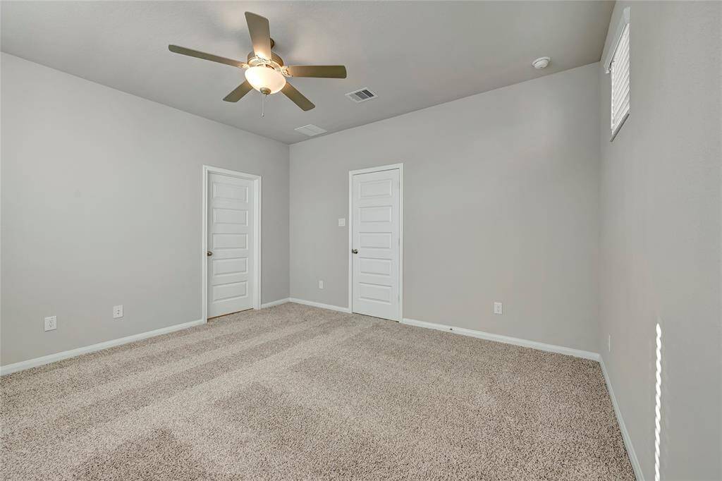 Photo is not of the actual home but is an inspirational photo of builder’s model home and may depict options, furnishings, and/or decorator features that are not included.