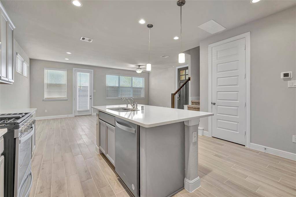 Photo is not of the actual home but is an inspirational photo of builder’s model home and may depict options, furnishings, and/or decorator features that are not included.