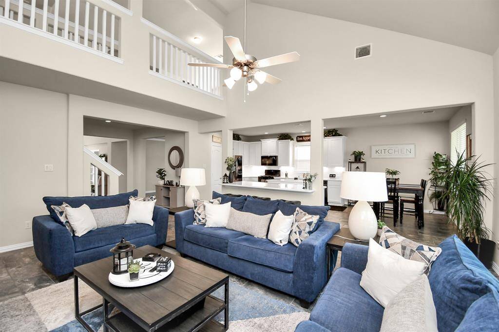 The open floor plan gives you a lot of versatility in how you can set up and design your home to meet your lifestyle, whether you prefer to have a cozy setup for the family or a great open space perfect for entertaining.