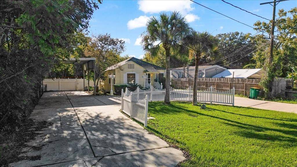 Driveway leading to RV parking spot