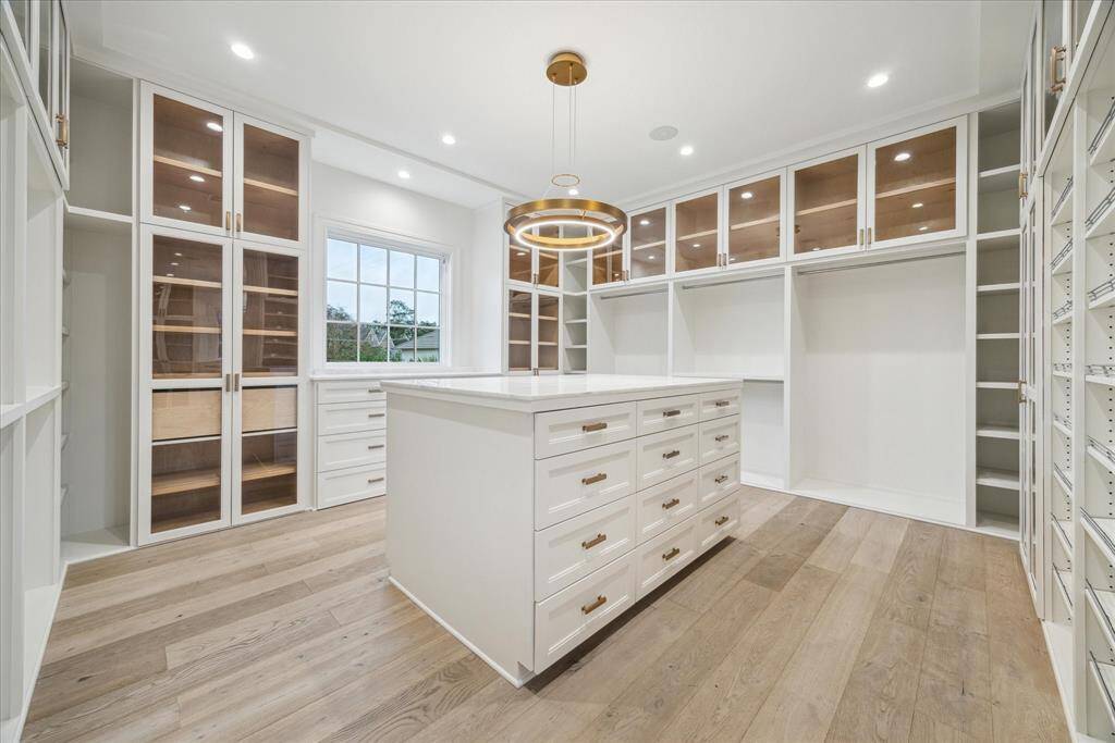 Second closet with large packing island