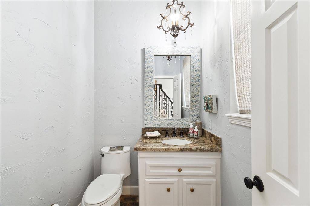 Downstairs half bath