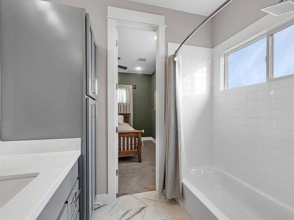 Guest bath