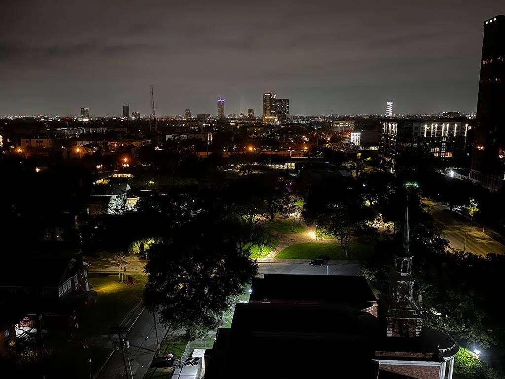 Wonderful nighttime views.
