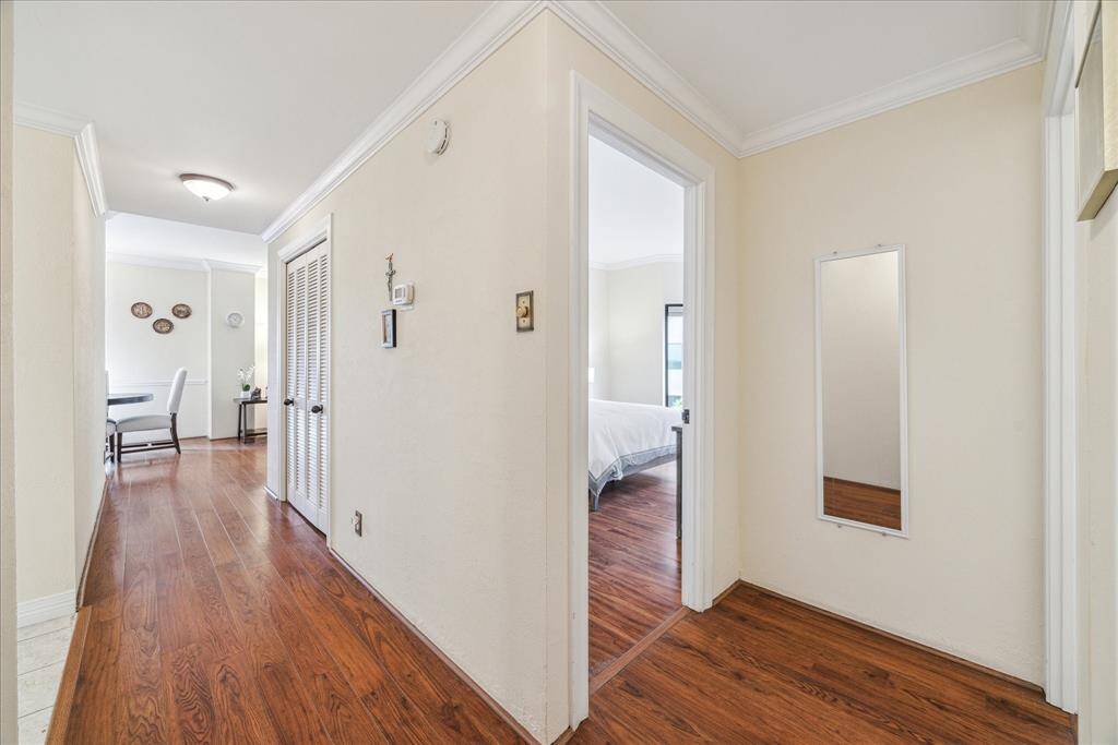 BEDROOM HALLWAY: