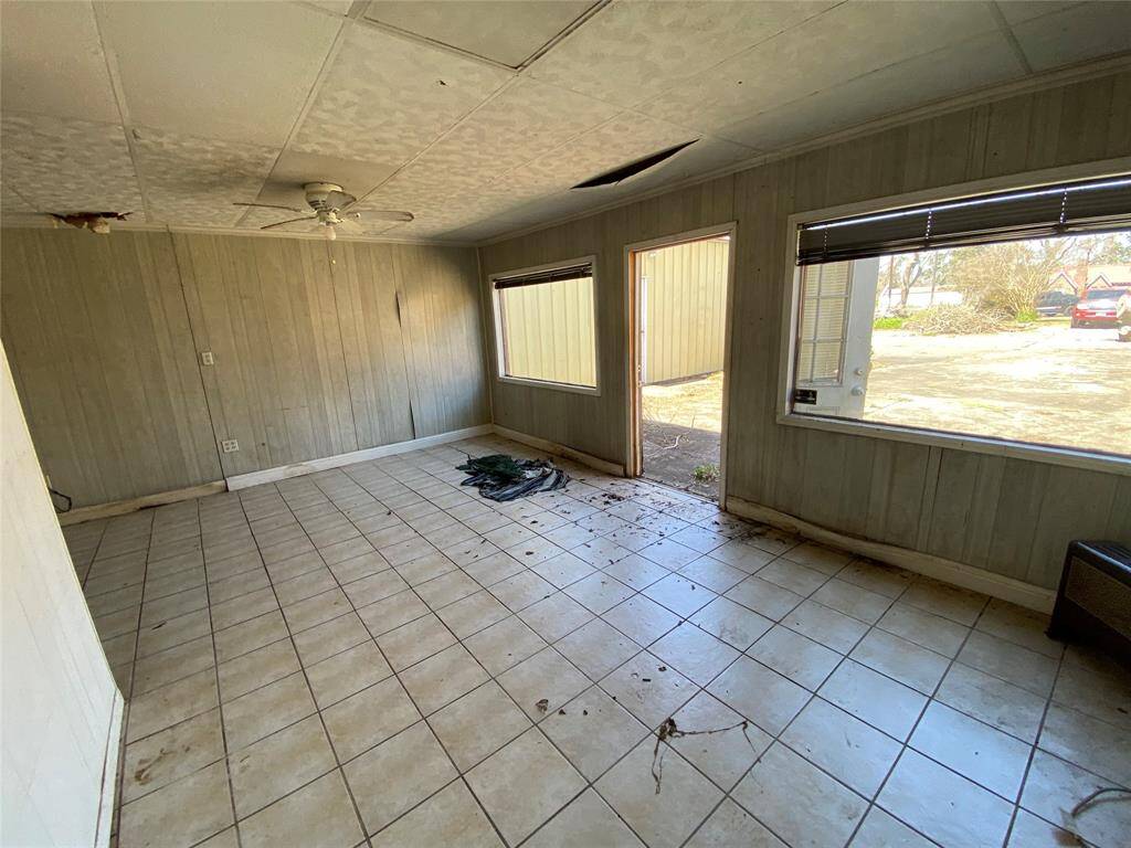 Unit 3 Living room