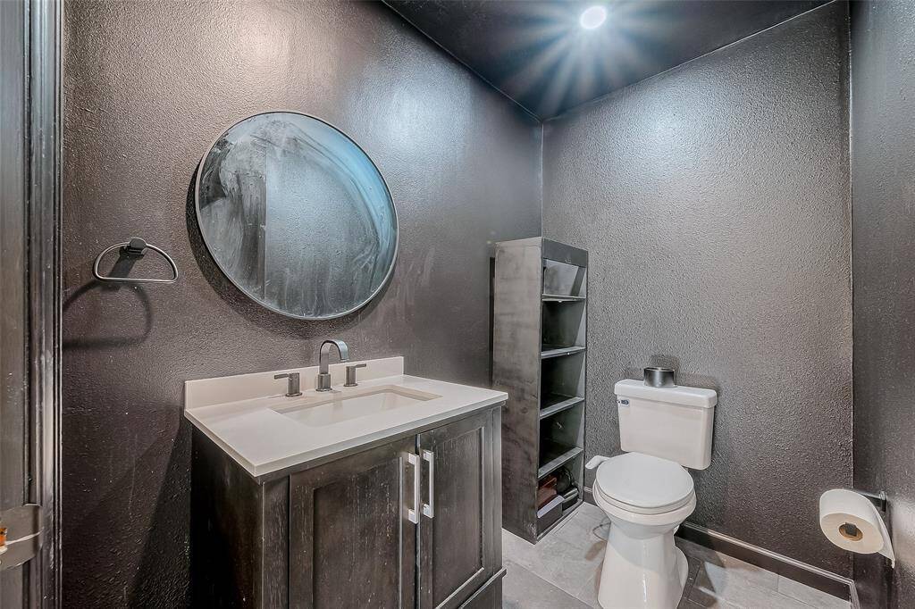 Fully remodeled primary bathroom!