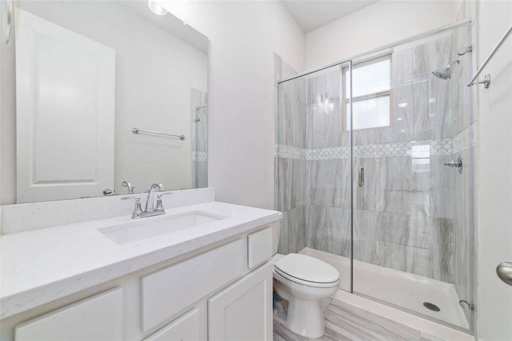 1st floor Bathroom
