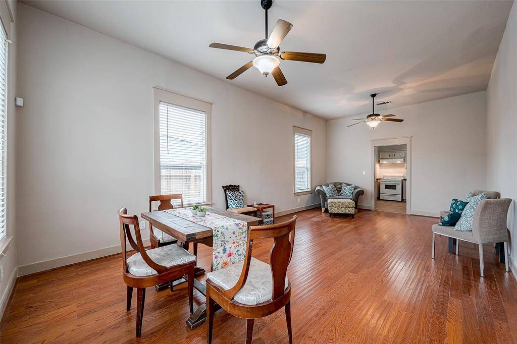 Tall ceilings and open concept!