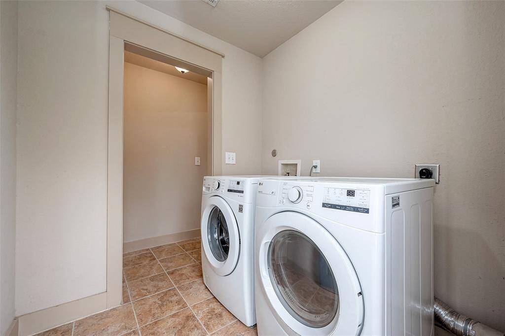 All appliances included!