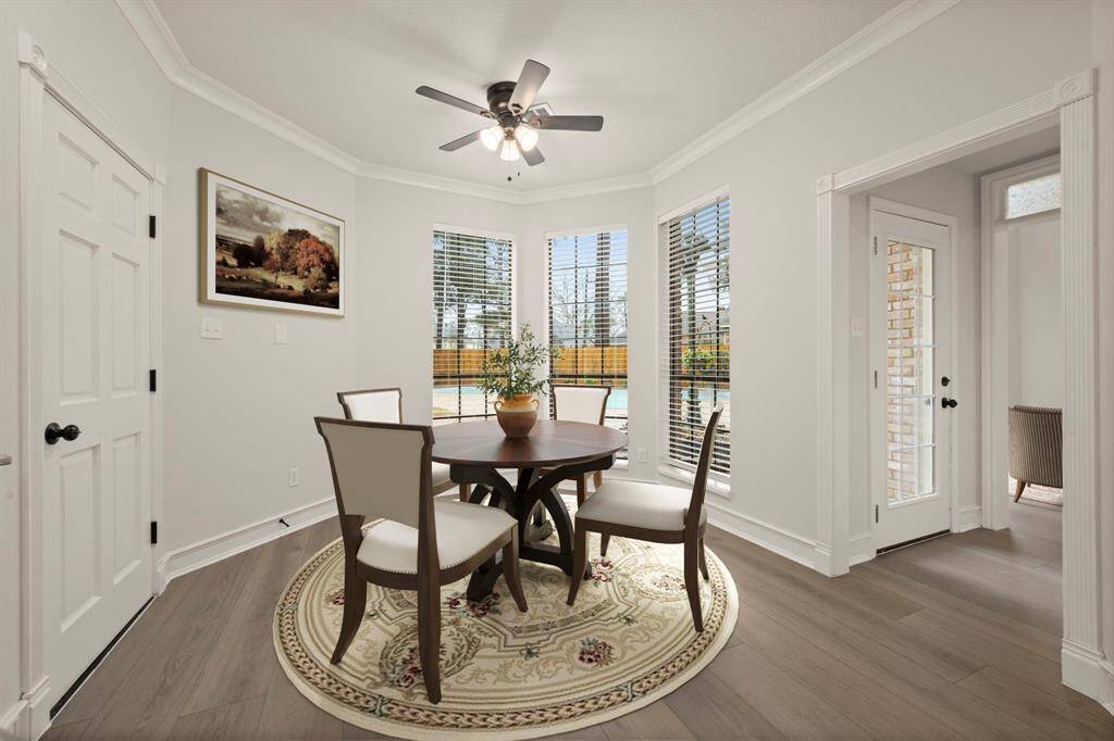 Breakfast Room virtually staged