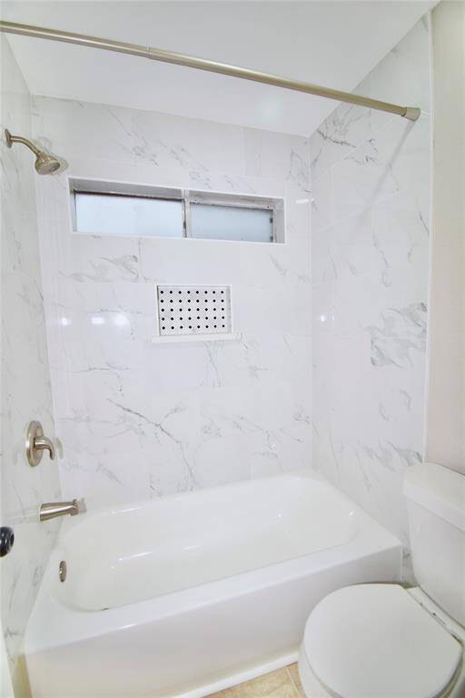 Primary Bathroom tub  view