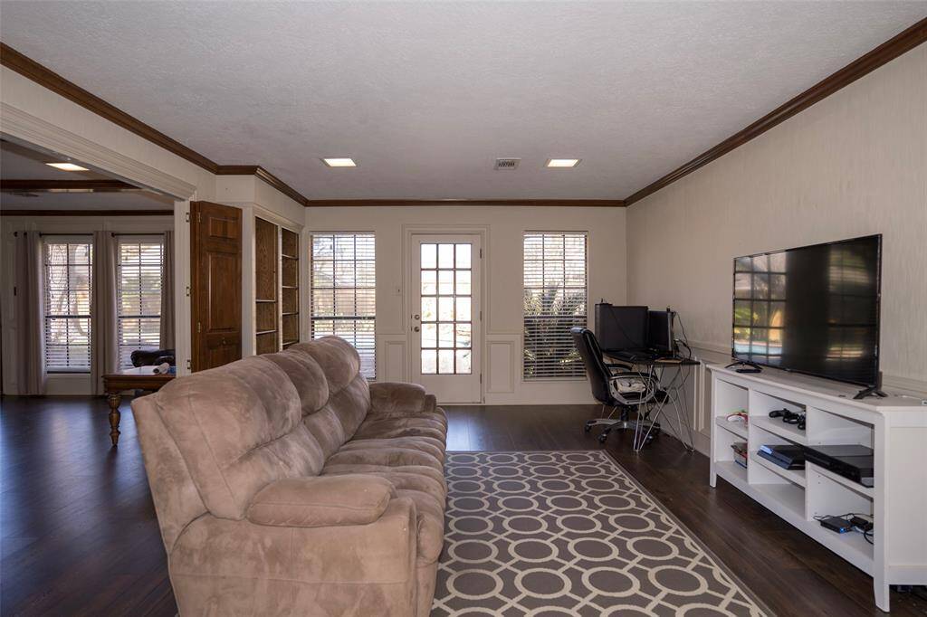 It offers a plenty of room for both work and play.