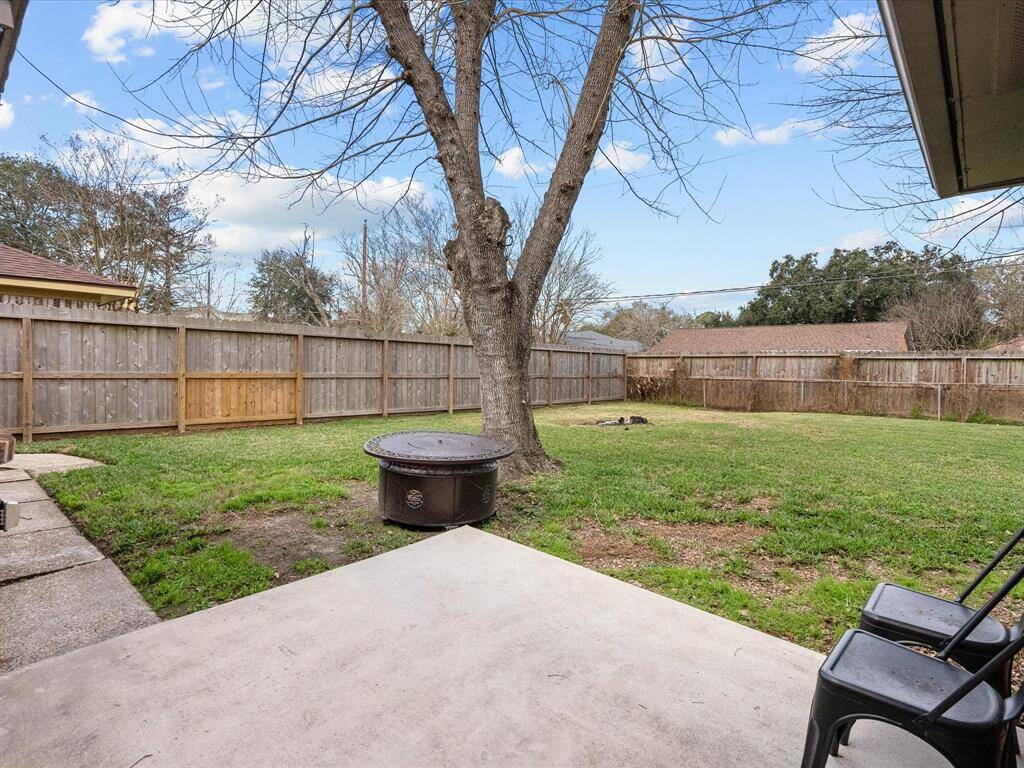 A large spacious backyard.