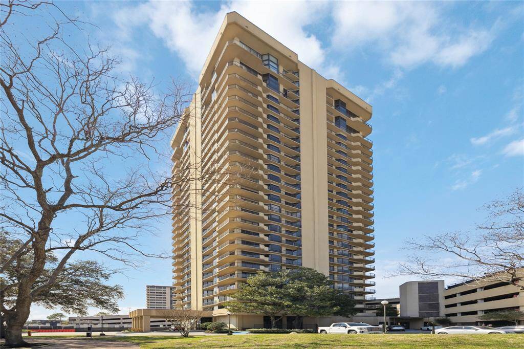 The Bristol - luxury high-rise living at its finest
