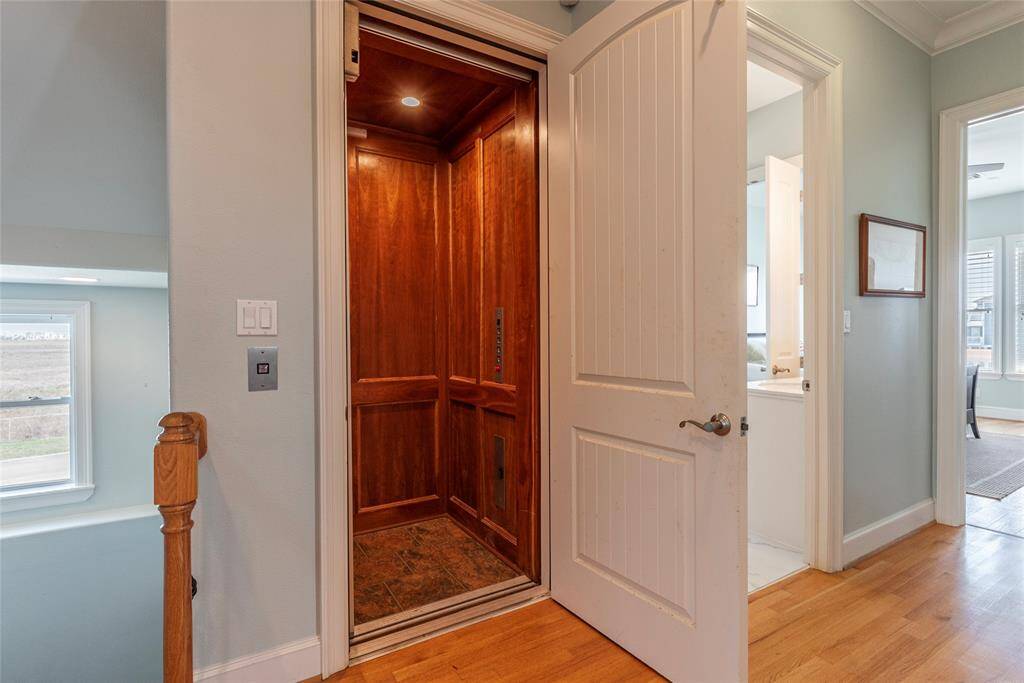 elevator
