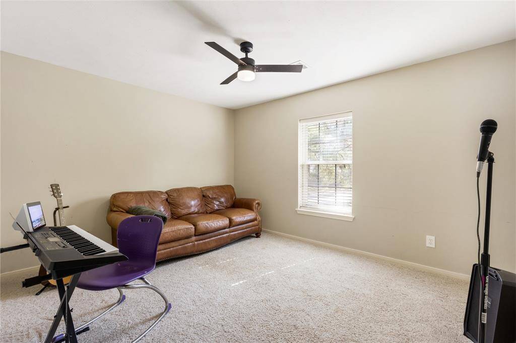 Flex Room/Bedroom